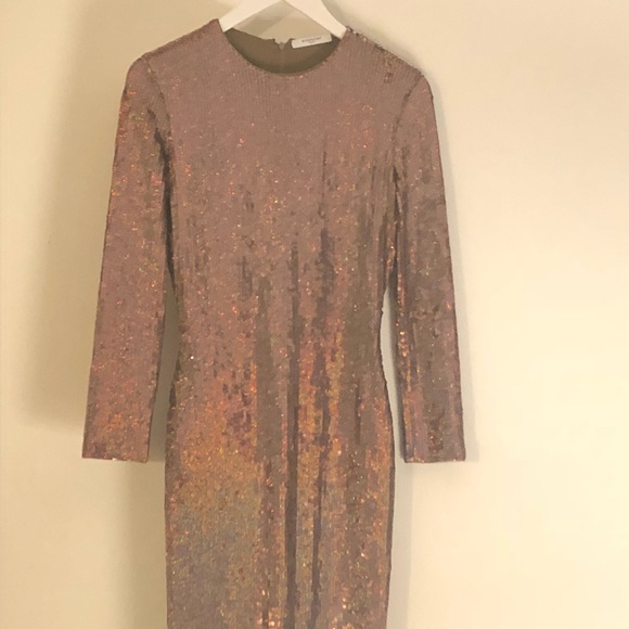 Givenchy Cocktail - Picture 2 of 4